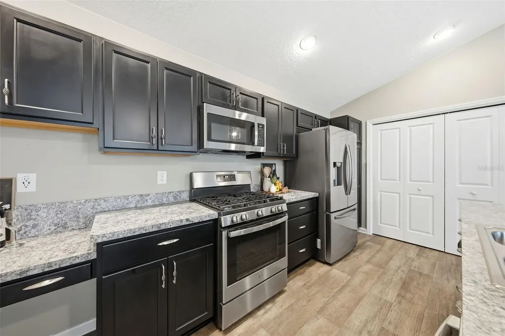 6342 Whittle Court Wildwood FL 34785