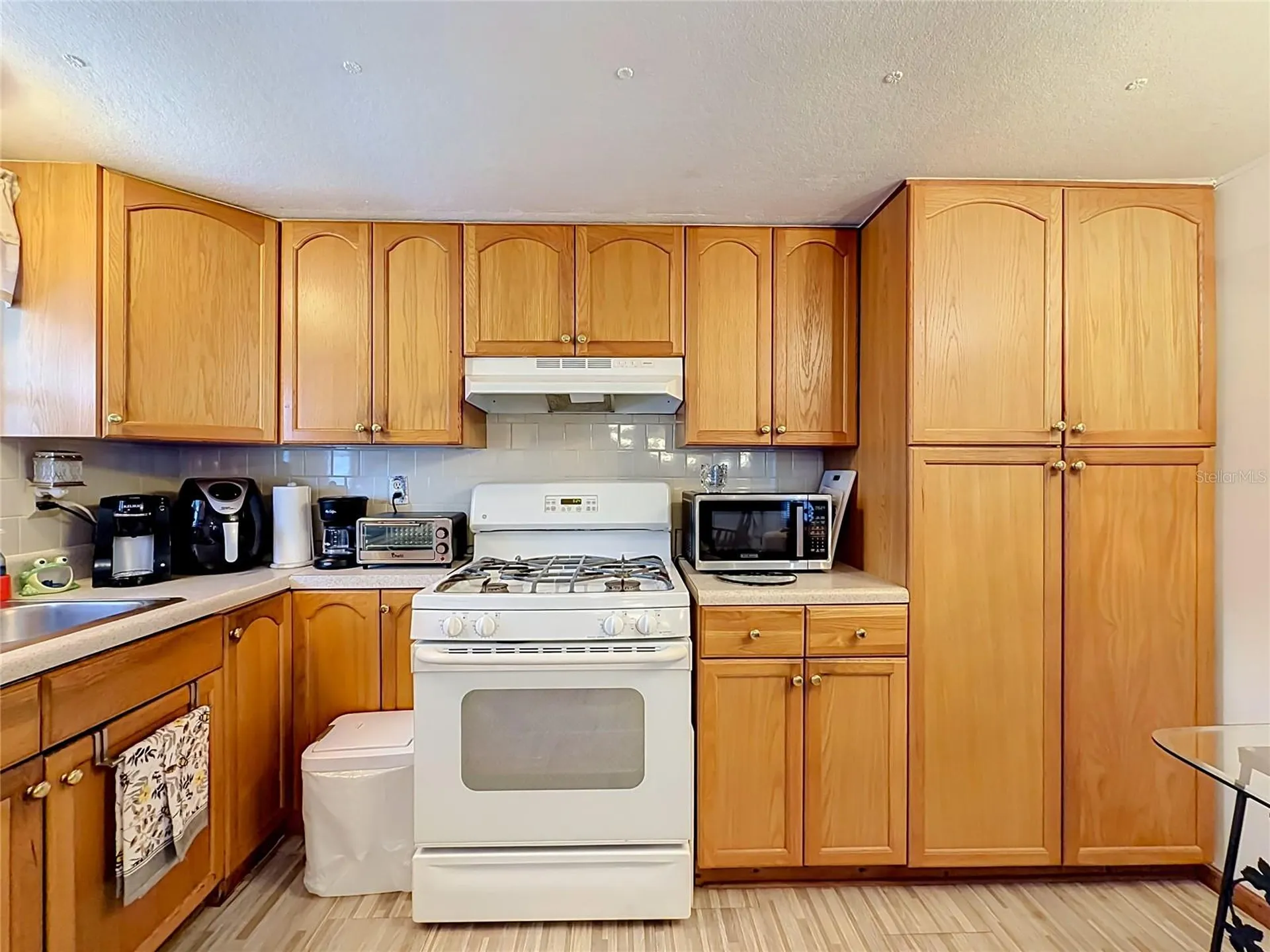 7490 46th Avenue N St Petersburg FL 33709