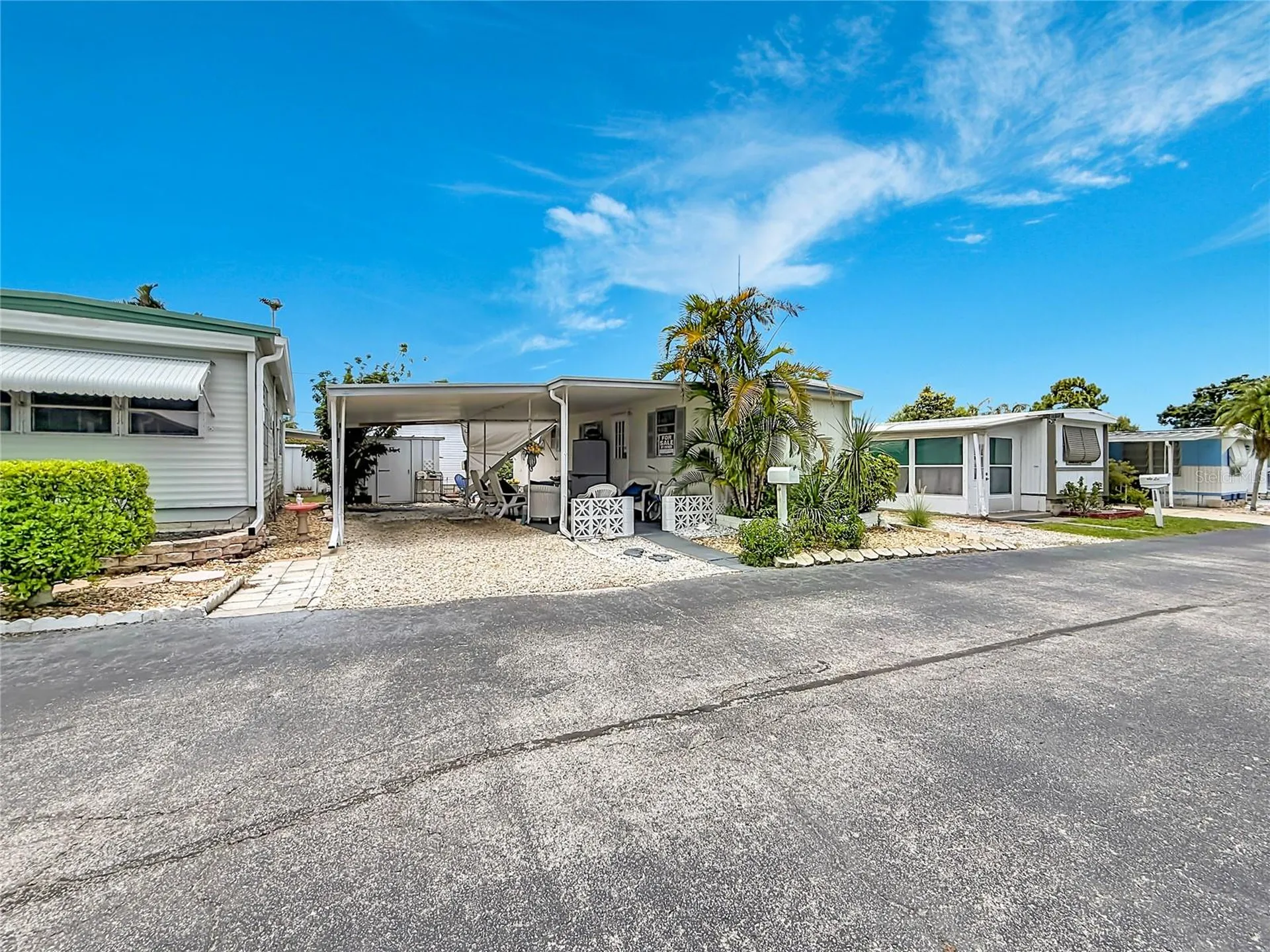 7490 46th Avenue N St Petersburg FL 33709