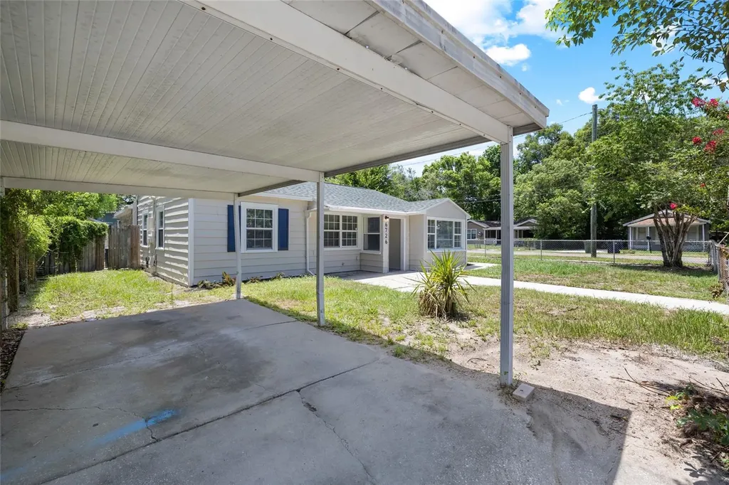 6726 N 11th Street Tampa FL 33604