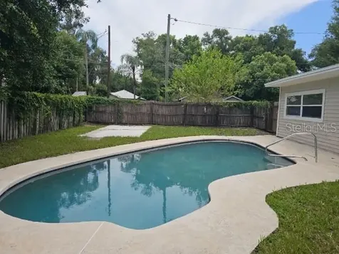 6726 N 11th Street Tampa FL 33604