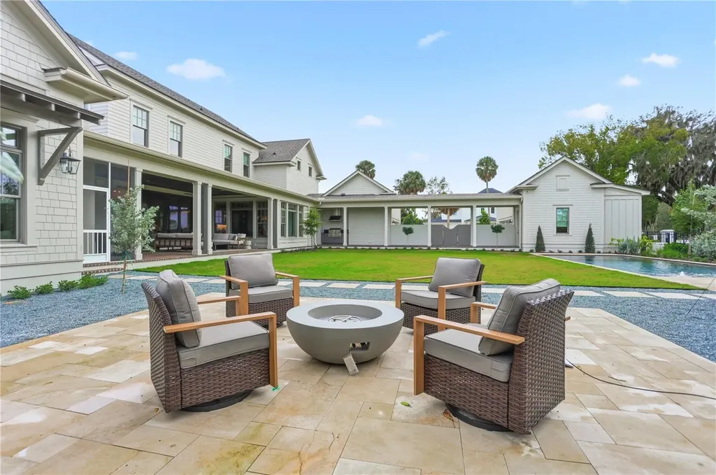 510 Briley Avenue Oakland FL 34760