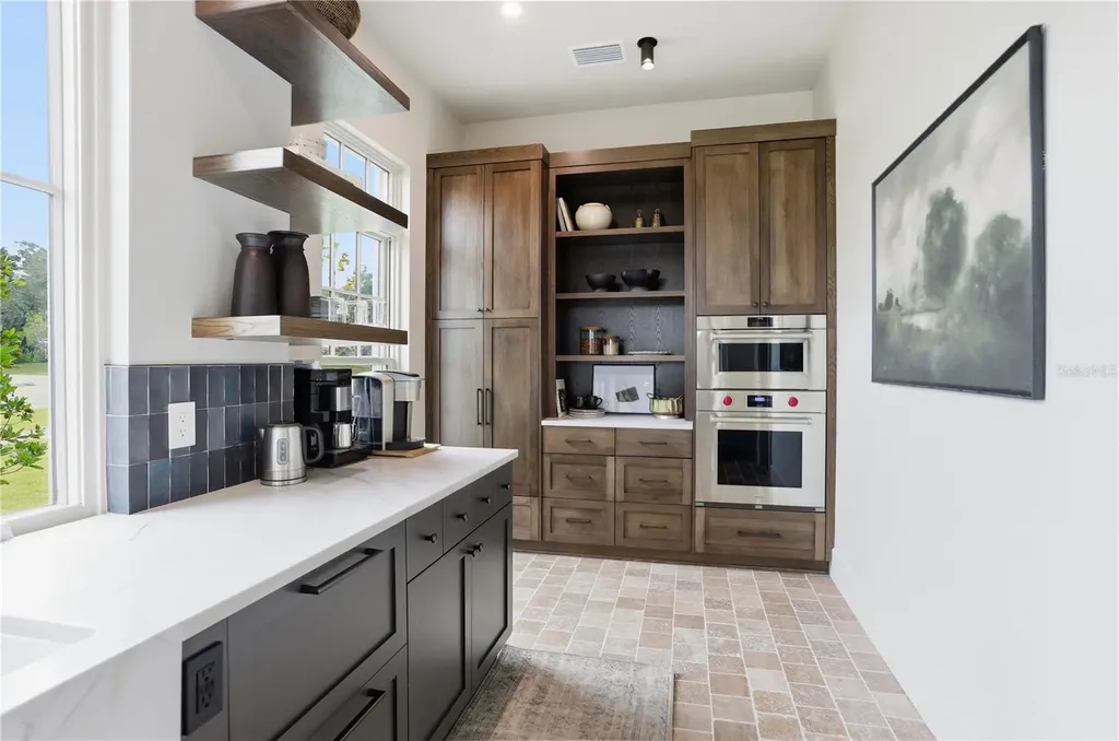 510 Briley Avenue Oakland FL 34760
