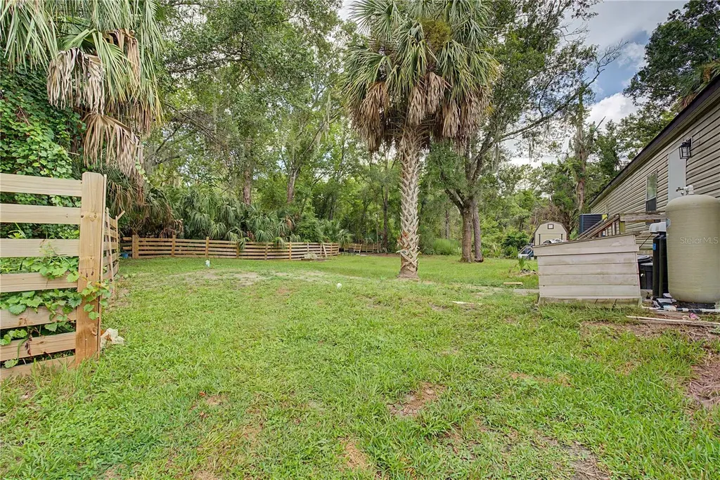 935 S Crystal Grove Point Homosassa FL 34448