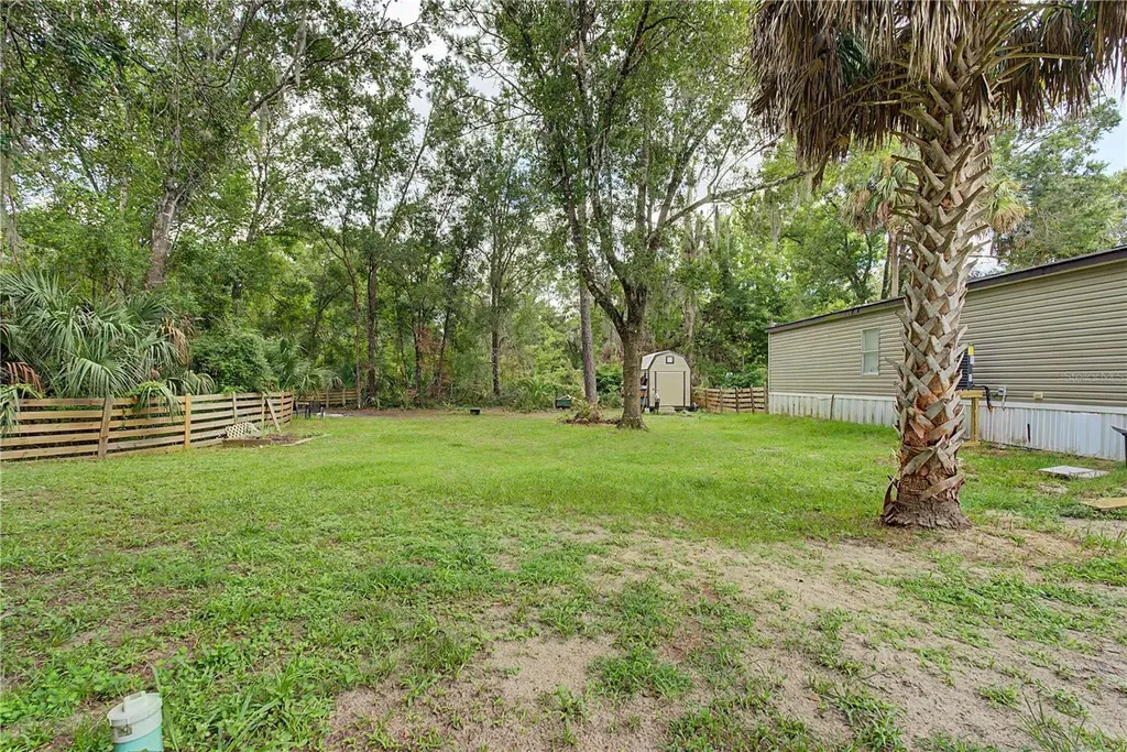 935 S Crystal Grove Point Homosassa FL 34448