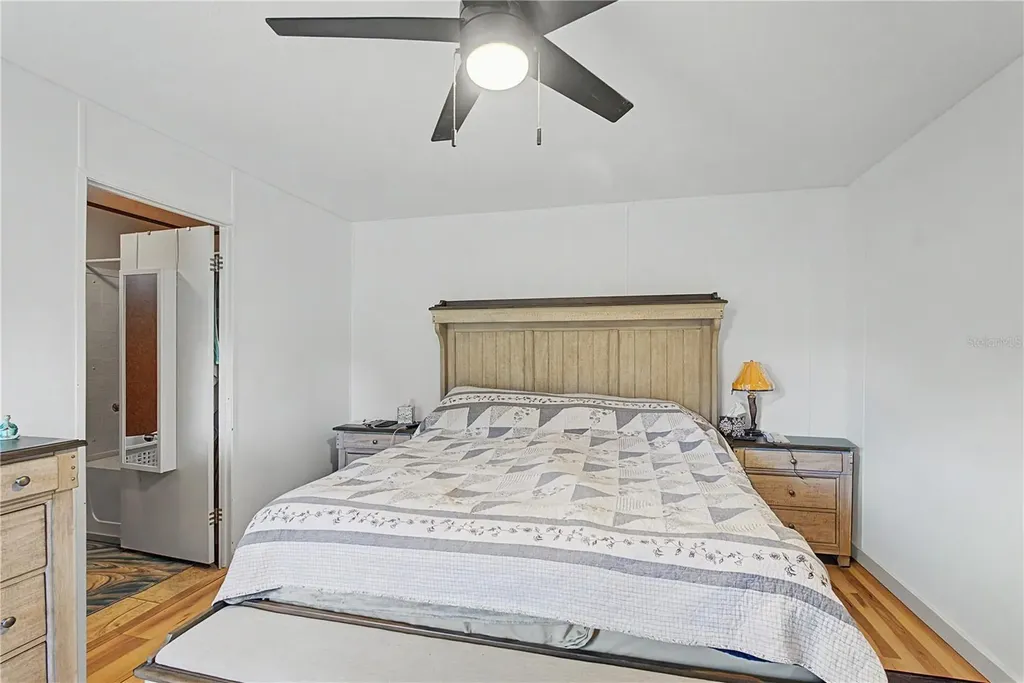 935 S Crystal Grove Point Homosassa FL 34448