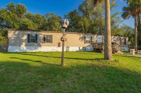 935 S Crystal Grove Point Homosassa FL 34448