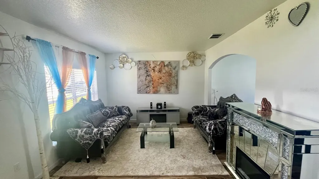 703 Robin Court Kissimmee FL 34759