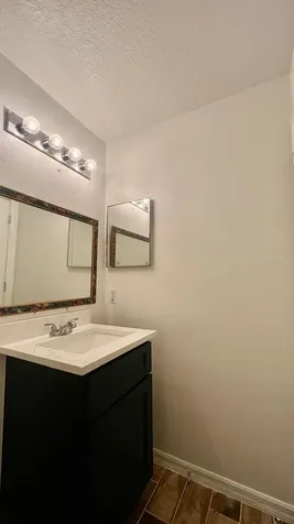 703 Robin Court Kissimmee FL 34759