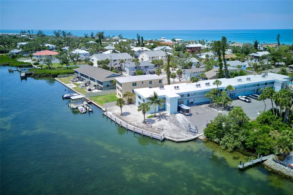 5055 N Beach Road Englewood FL 34223
