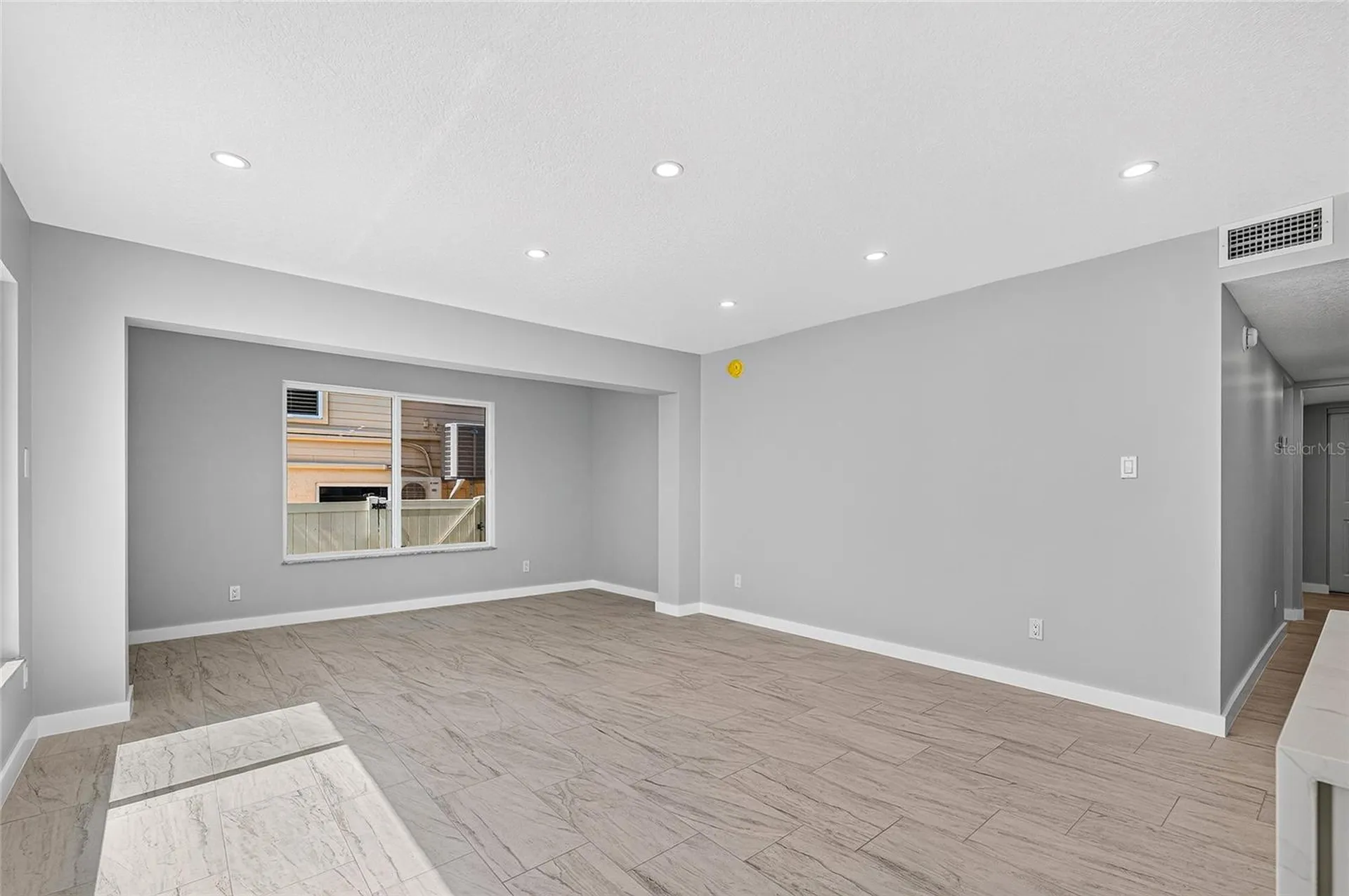 5055 N Beach Road Englewood FL 34223