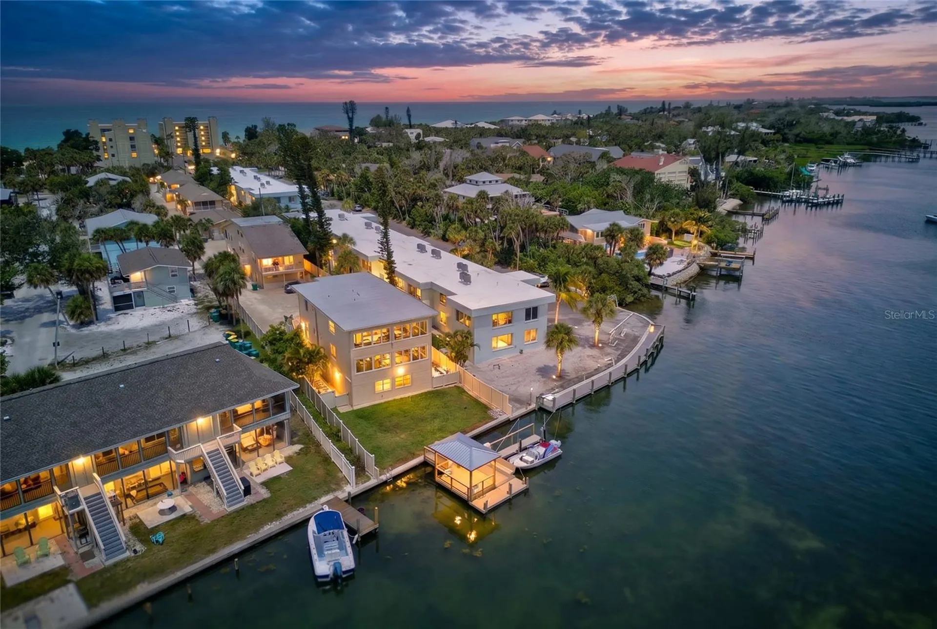 5055 N Beach Road Englewood FL 34223