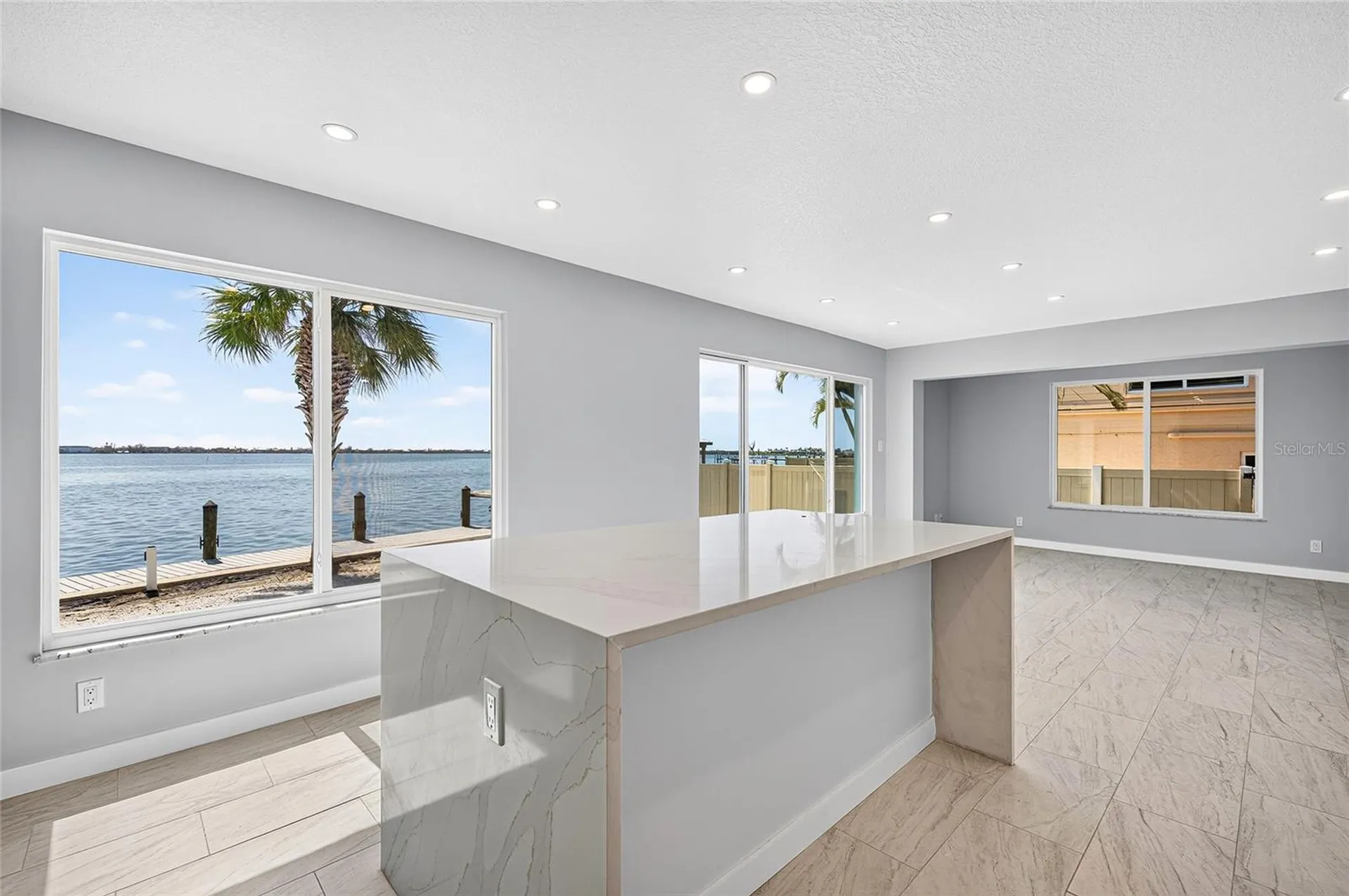 5055 N Beach Road Englewood FL 34223