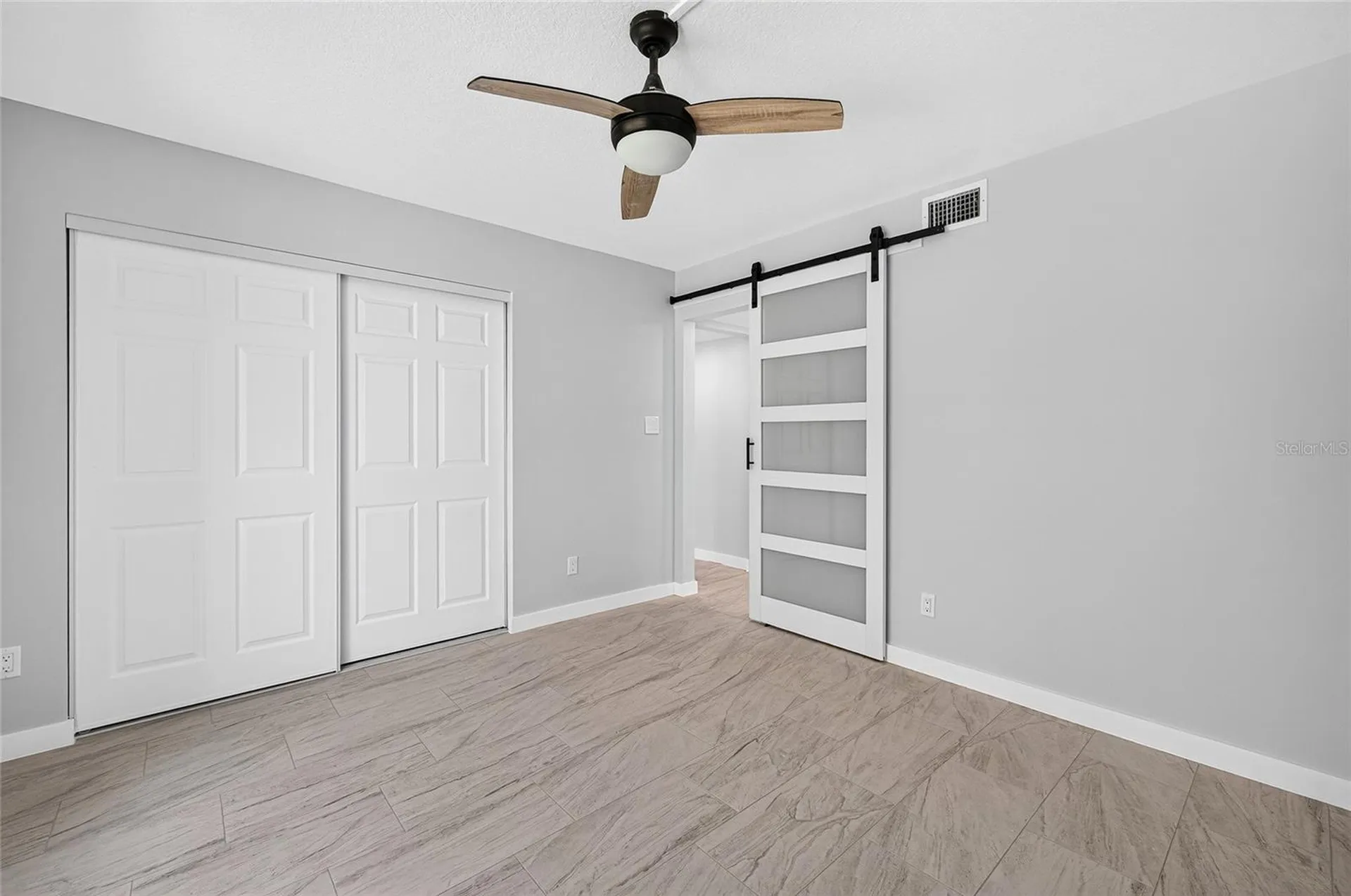 5055 N Beach Road Englewood FL 34223