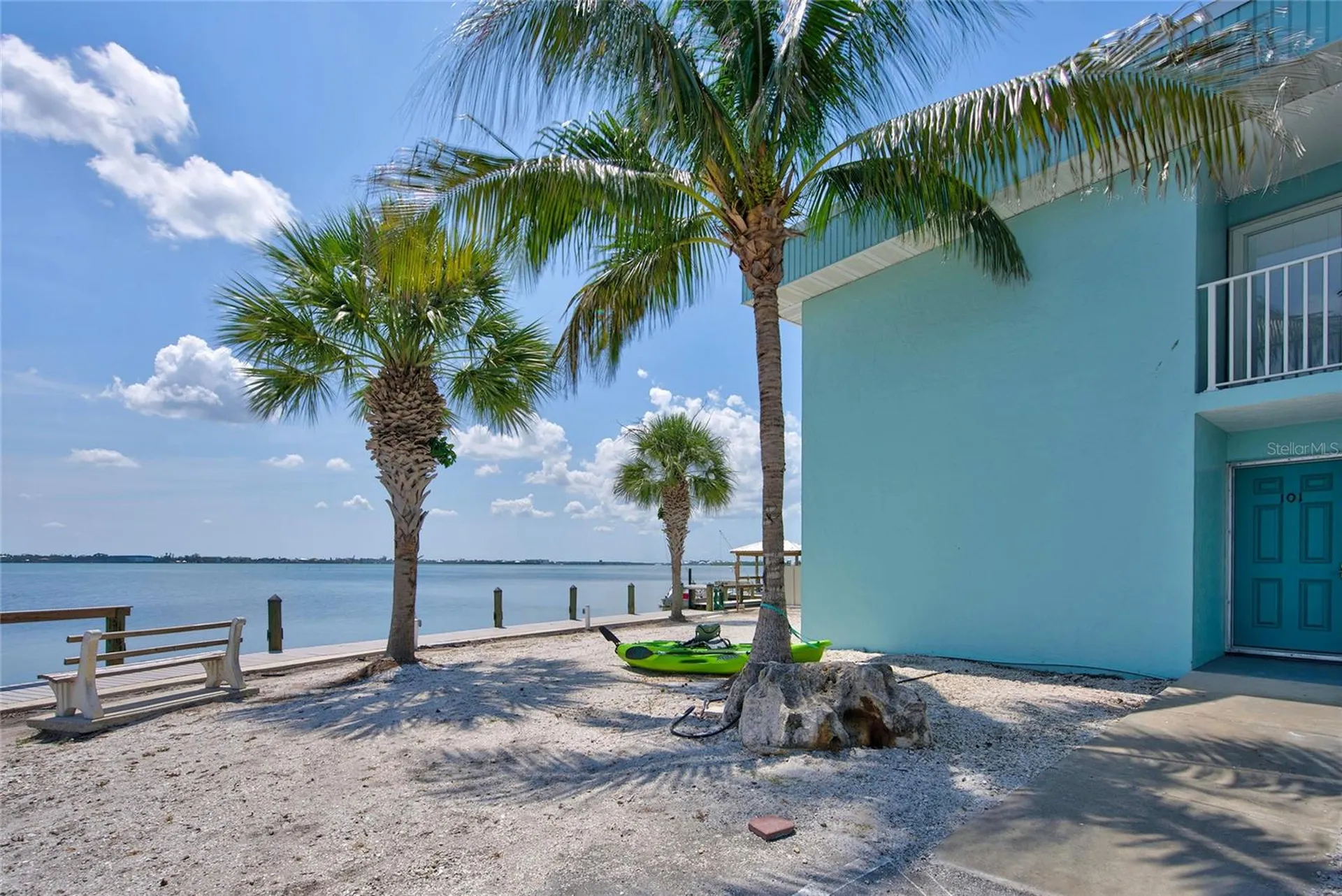 5055 N Beach Road Englewood FL 34223
