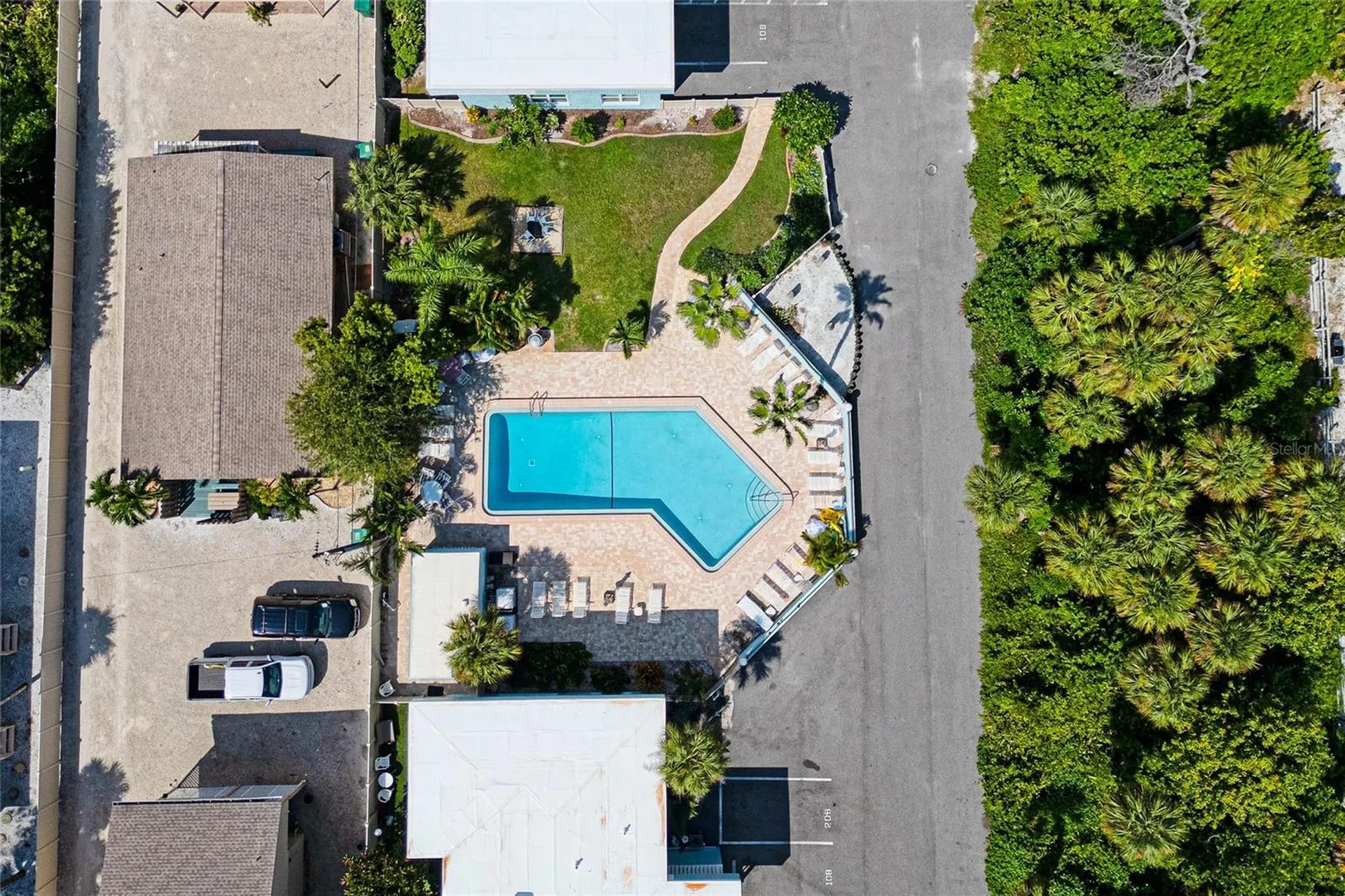 5055 N Beach Road Englewood FL 34223