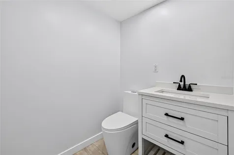 5055 N Beach Road Englewood FL 34223