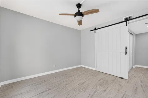 5055 N Beach Road Englewood FL 34223