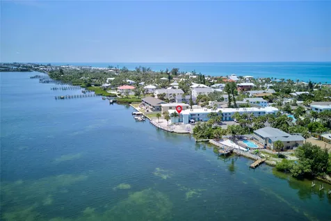 5055 N Beach Road Englewood FL 34223