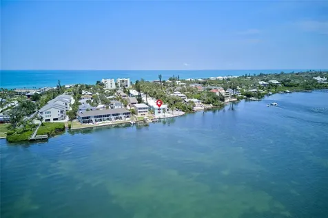5055 N Beach Road Englewood FL 34223