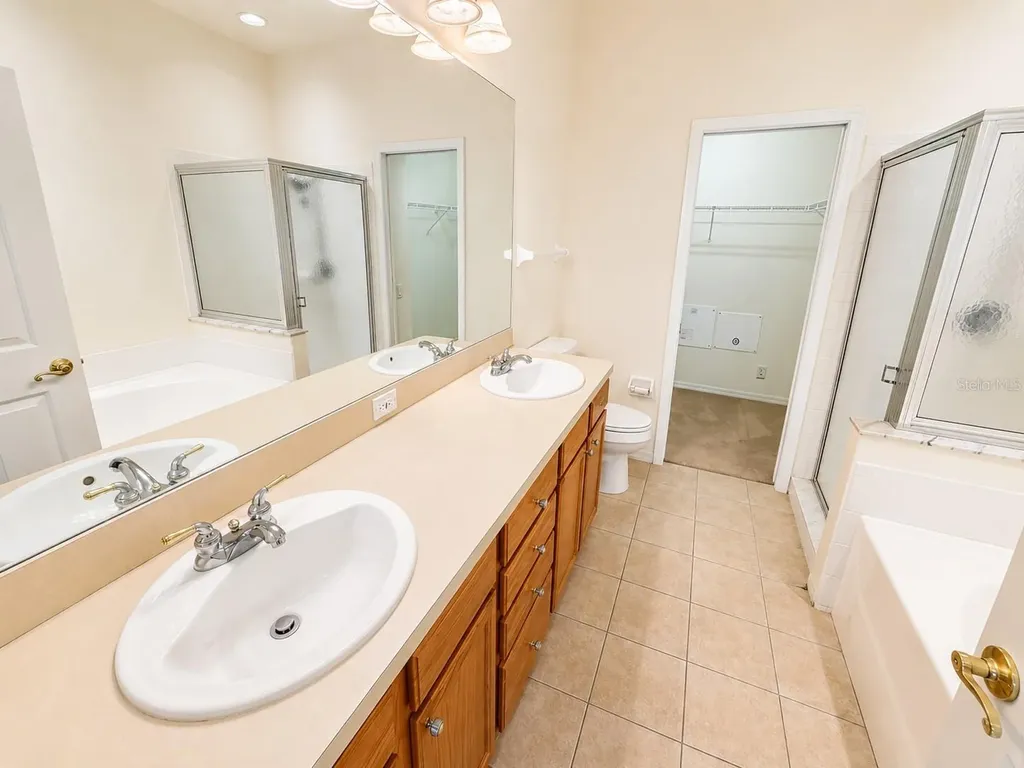 6648 83rd Avenue N Pinellas Park FL 33781