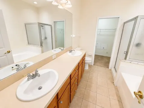 6648 83rd Avenue N Pinellas Park FL 33781