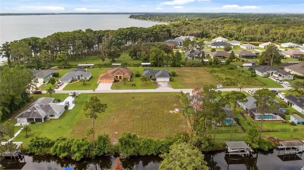 12045 Eagle Point Court Leesburg FL 34788