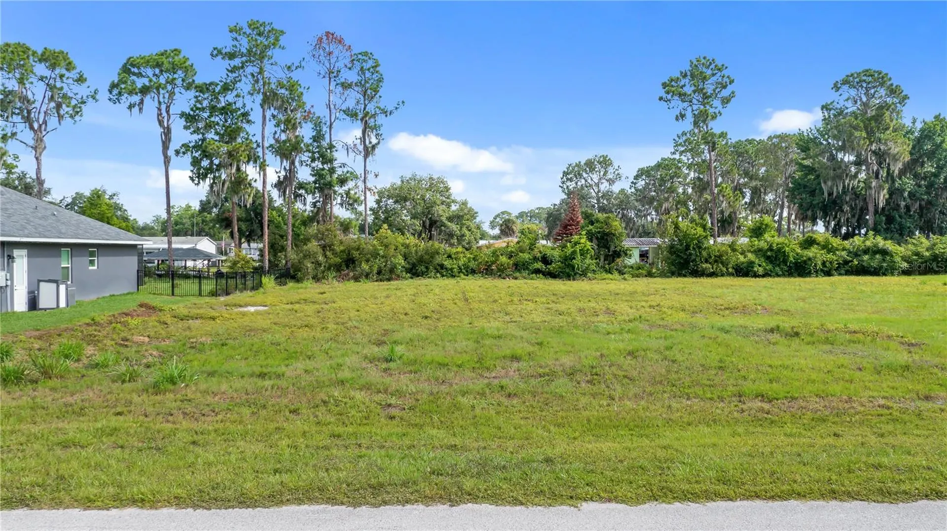 12045 Eagle Point Court Leesburg FL 34788