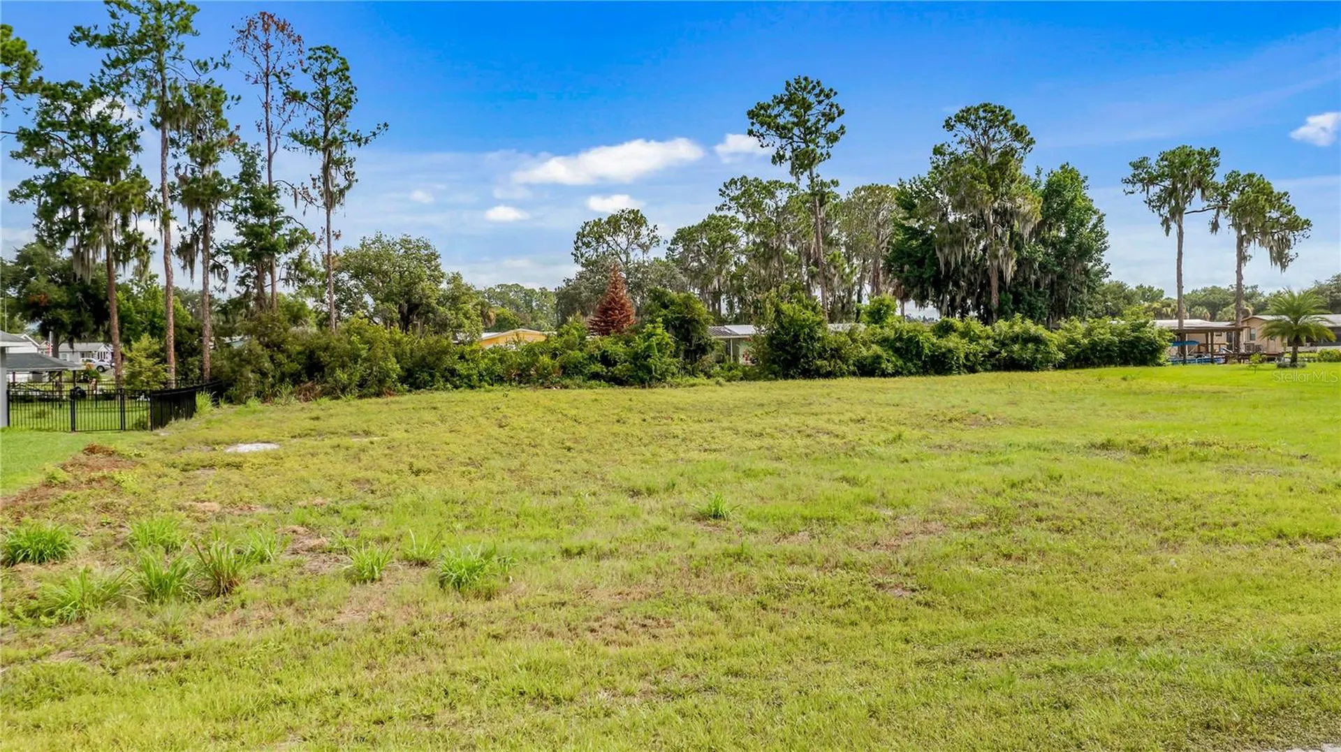 12045 Eagle Point Court Leesburg FL 34788