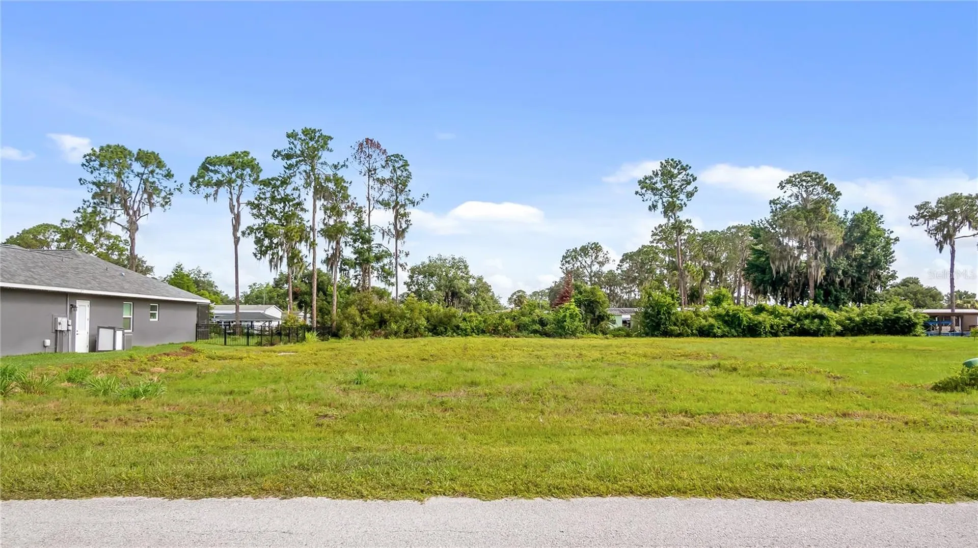 12045 Eagle Point Court Leesburg FL 34788