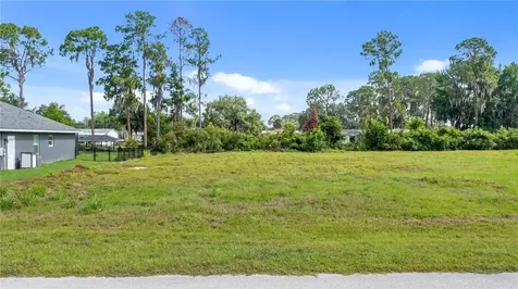 12045 Eagle Point Court Leesburg FL 34788