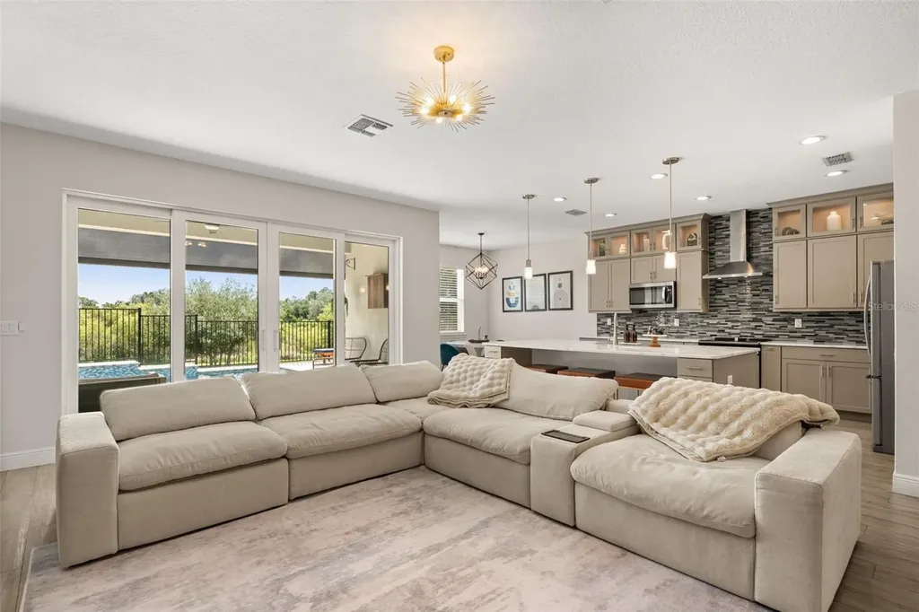 10460 Spring Lake Drive Clermont FL 34711
