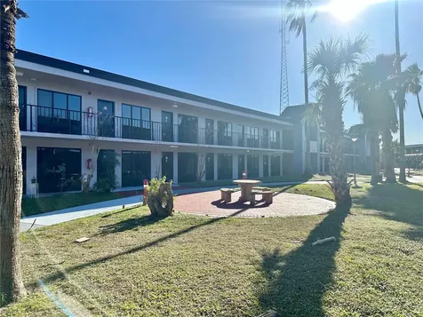 8421 S Orange Blossom Trail Orlando FL 32809