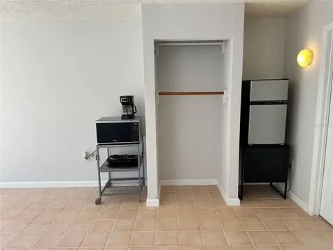 8421 S Orange Blossom Trail Orlando FL 32809