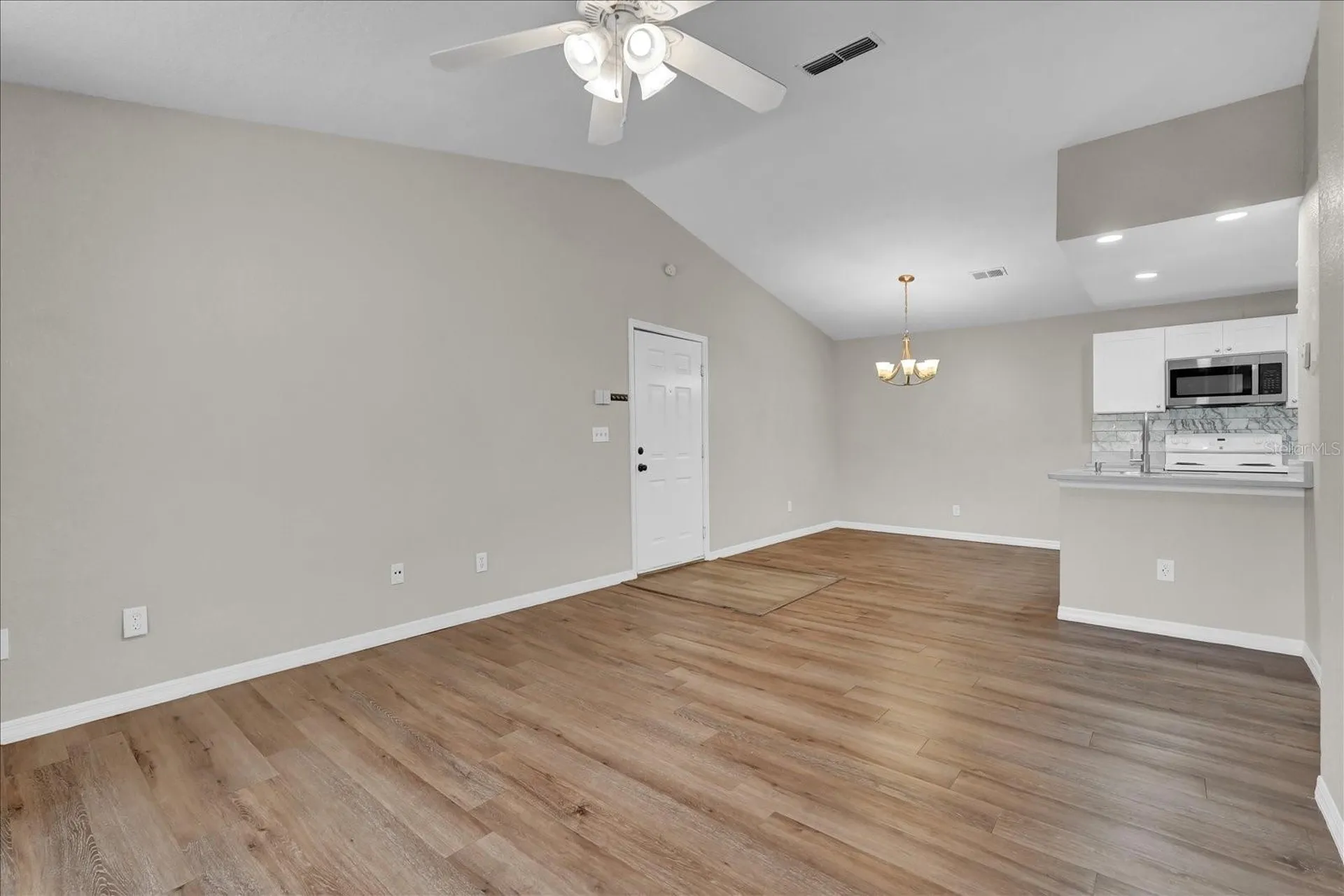 8915 Latrec Avenue Orlando FL 32819