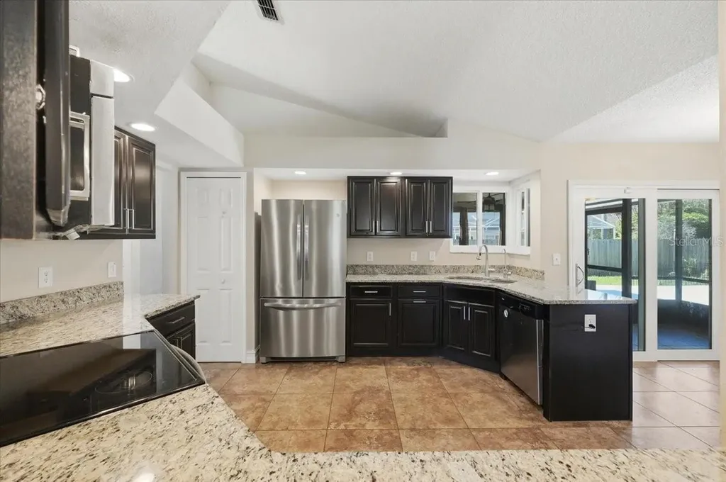 2406 Abalone Boulevard Orlando FL 32833
