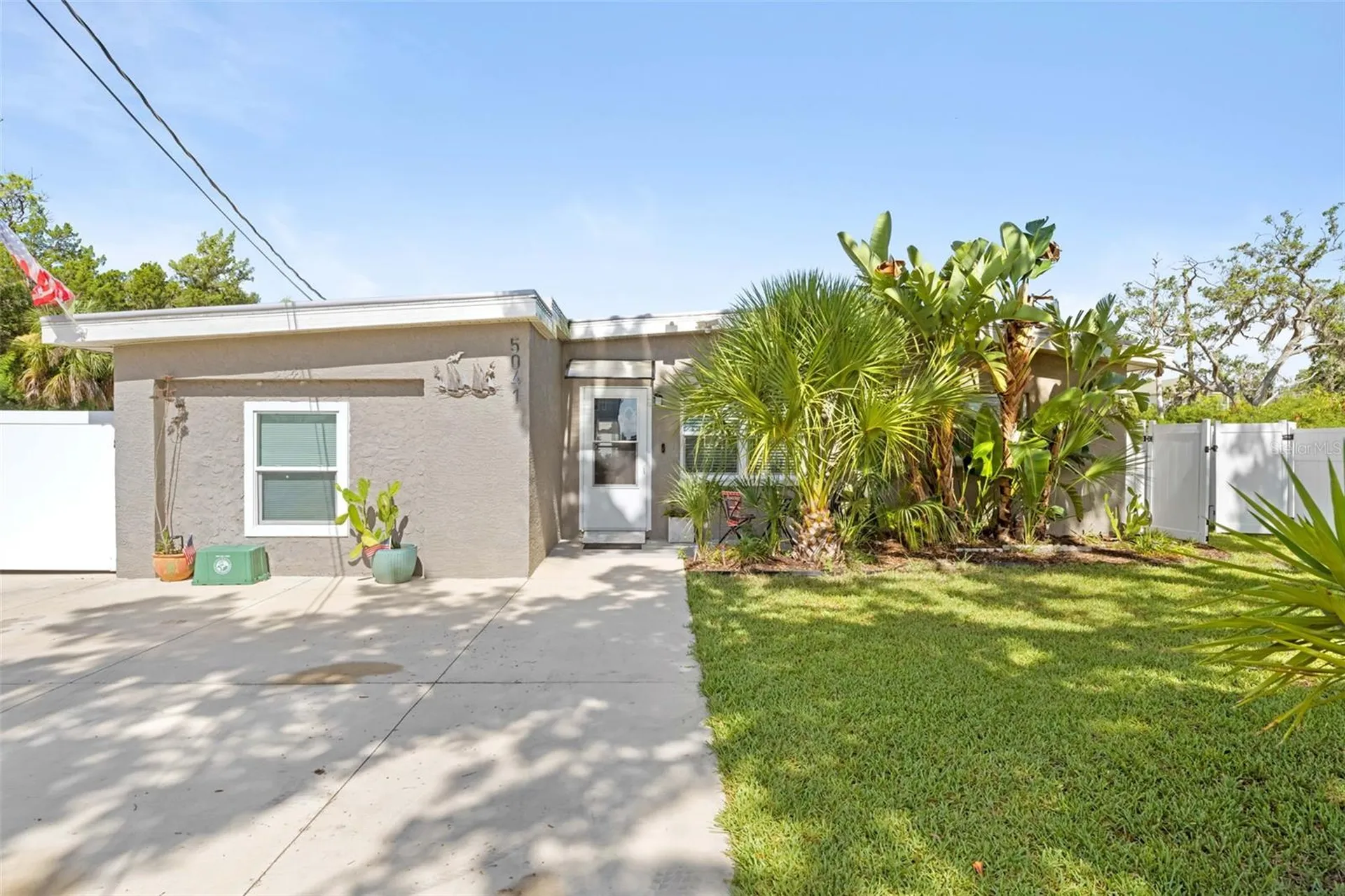 5041 Maplewood Hernando Beach FL 34607
