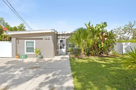 5041 Maplewood Hernando Beach FL 34607