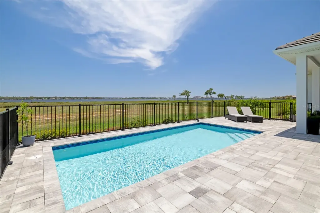 1905 4th Street E Palmetto FL 34221
