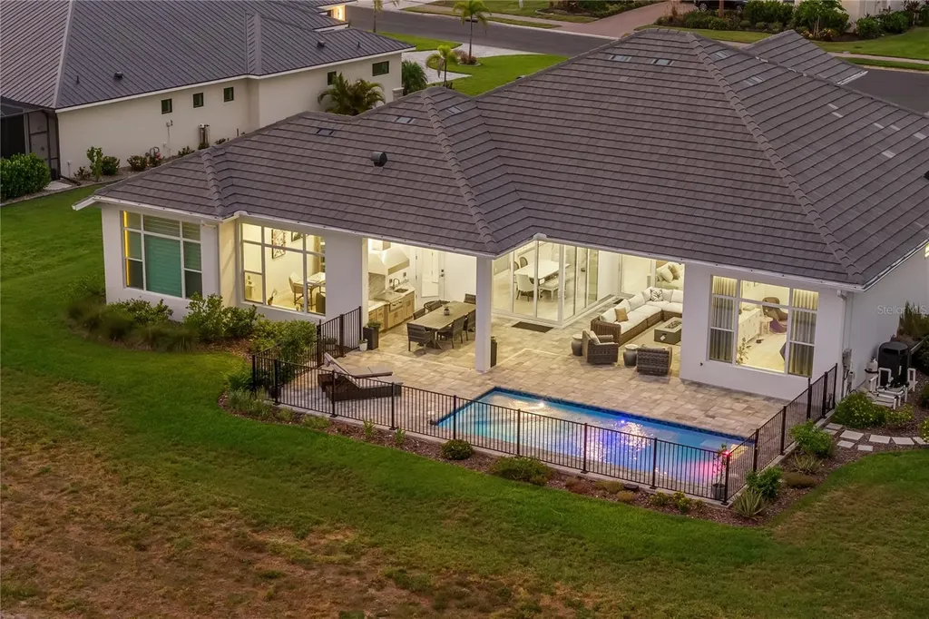 1905 4th Street E Palmetto FL 34221