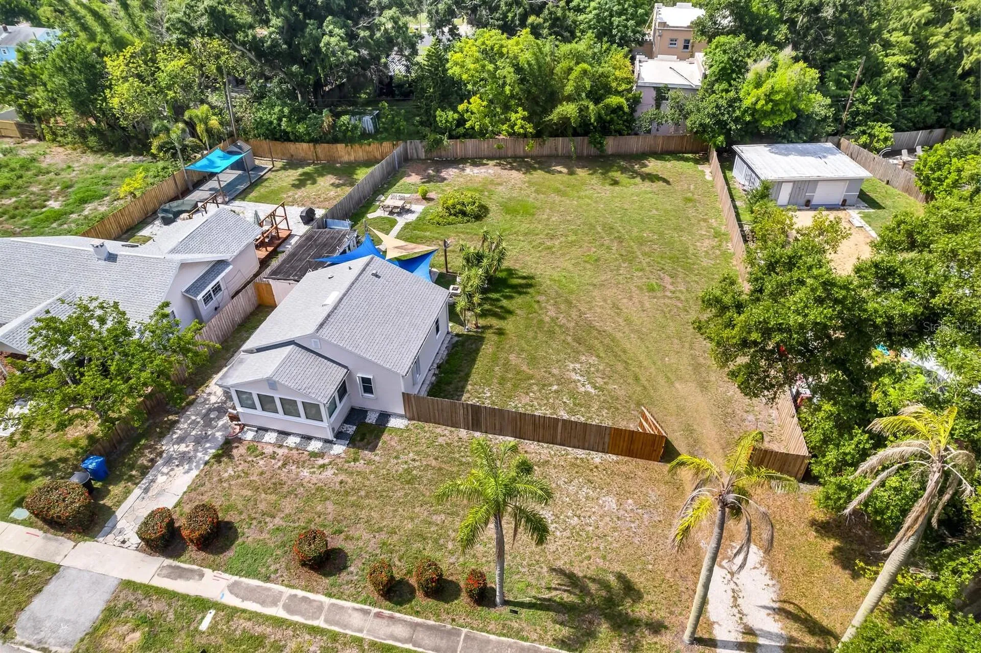 13TH Avenue N St Petersburg FL 33713