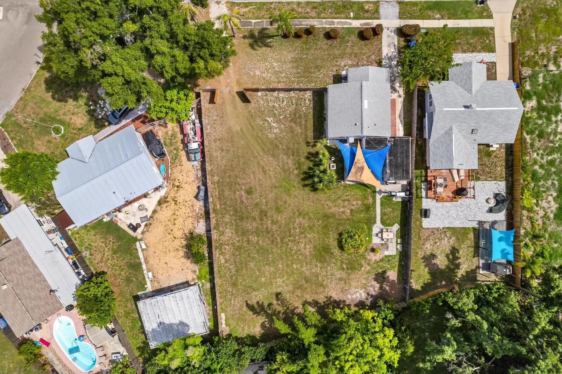 13TH Avenue N St Petersburg FL 33713