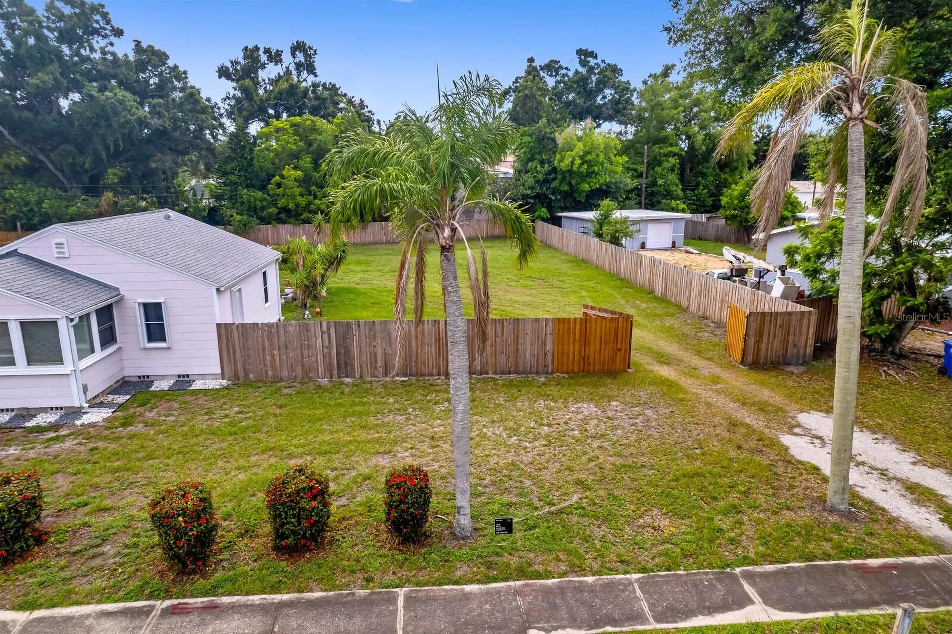 13TH Avenue N St Petersburg FL 33713