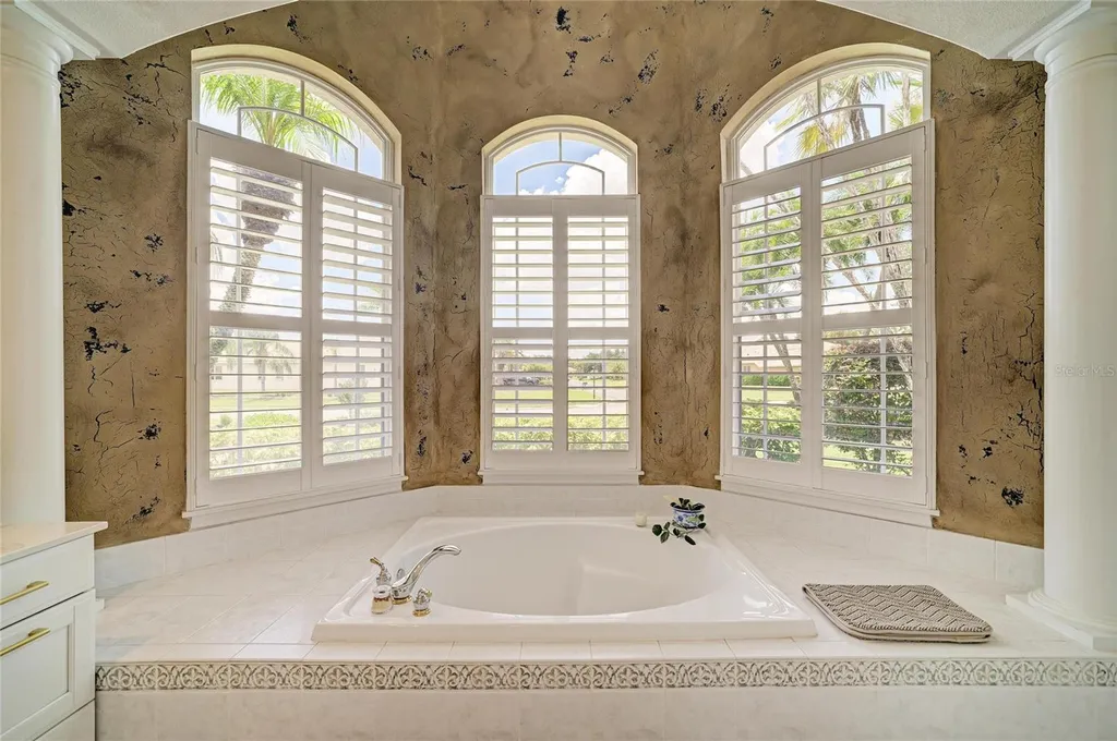 2362 Little Country Road Parrish FL 34219