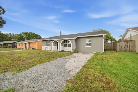 7941 Smoketree Court Largo FL 33773