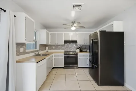7941 Smoketree Court Largo FL 33773