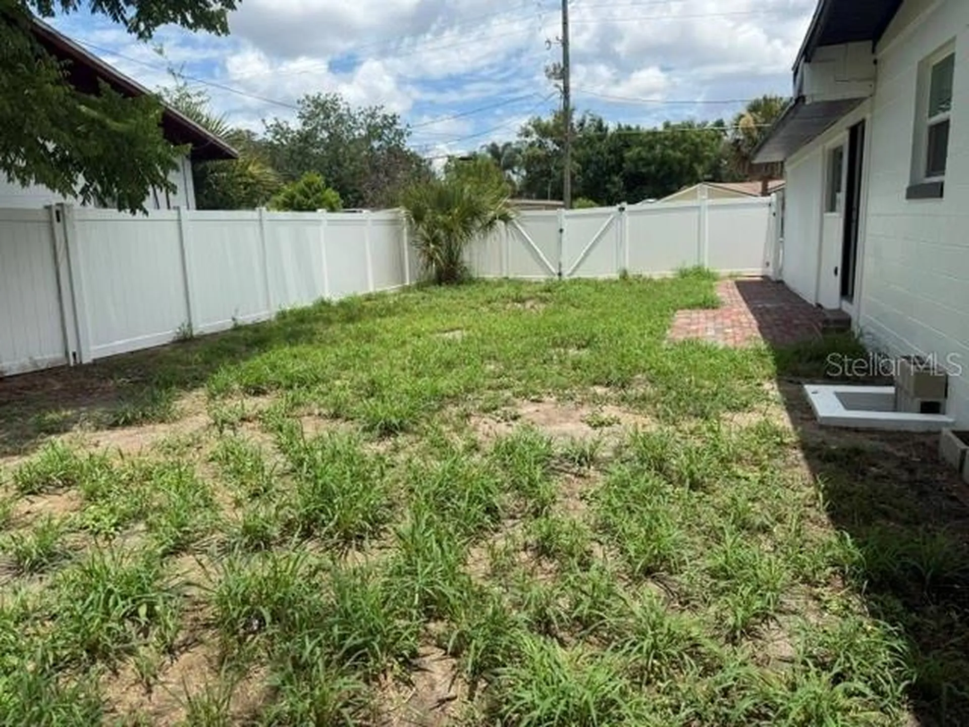 1418 N Hudson Street Orlando FL 32808