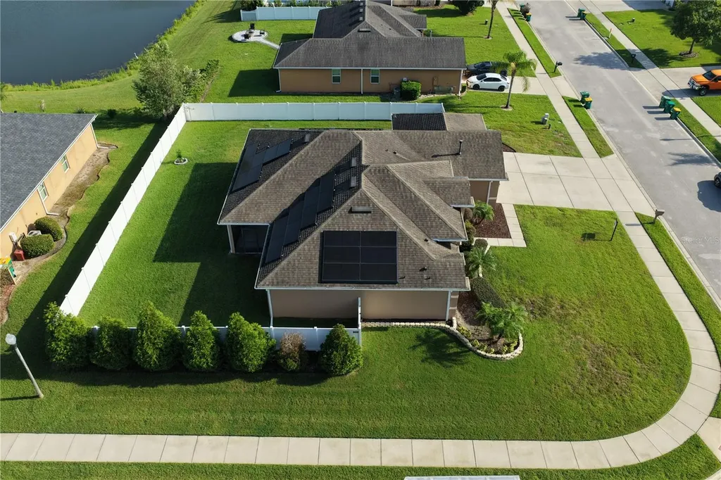 700 Elkhorn Fern Lane Deland FL 32720