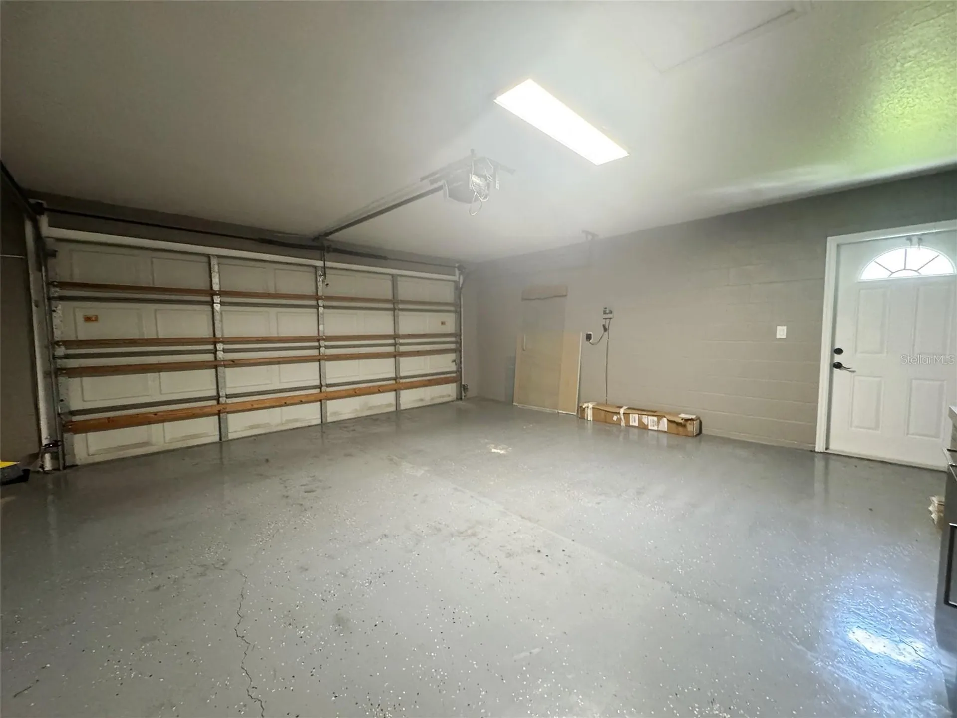 824 Palm Cove Drive Orlando FL 32835