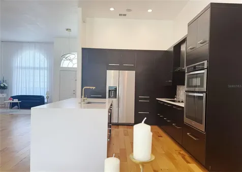 824 Palm Cove Drive Orlando FL 32835